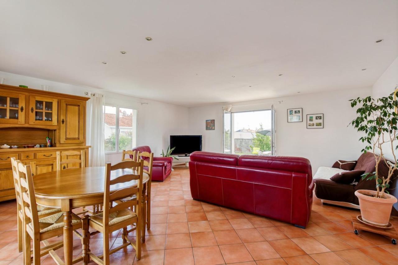 Demeure Familiale Pour 6 A Saint Gilles Croix De Vie Villa Exteriör bild